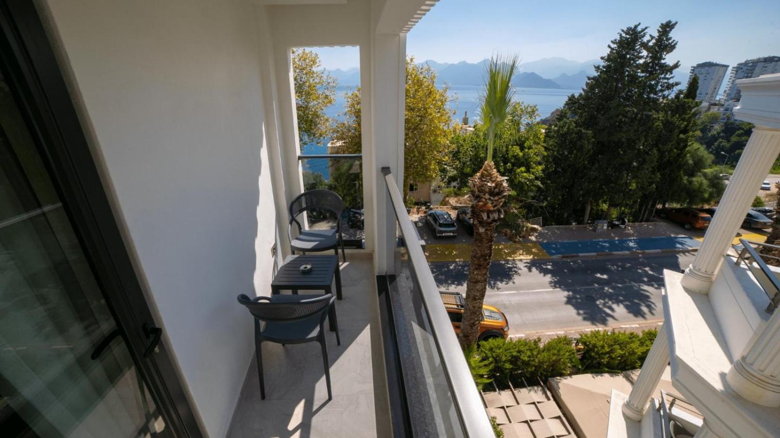 Lara Vista Hotel Suits & Spa Antalya Bagian luar foto