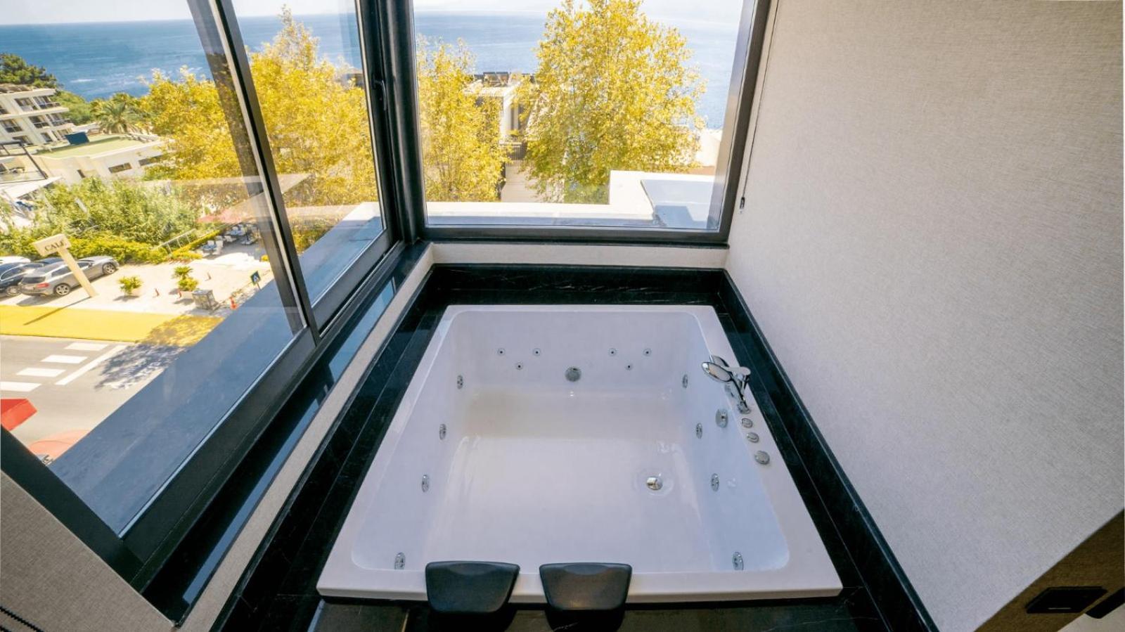 Lara Vista Hotel Suits & Spa Antalya Bagian luar foto