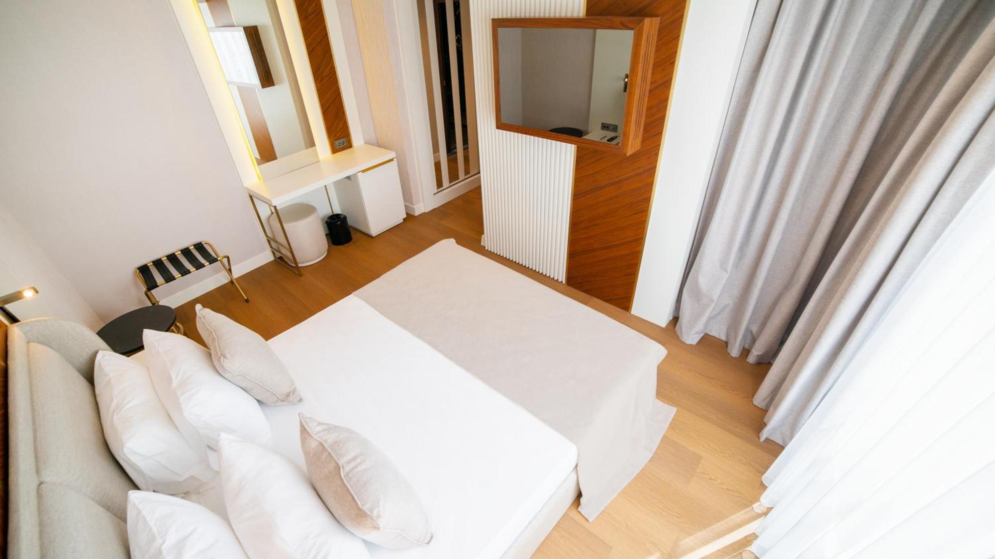 Lara Vista Hotel Suits & Spa Antalya Bagian luar foto
